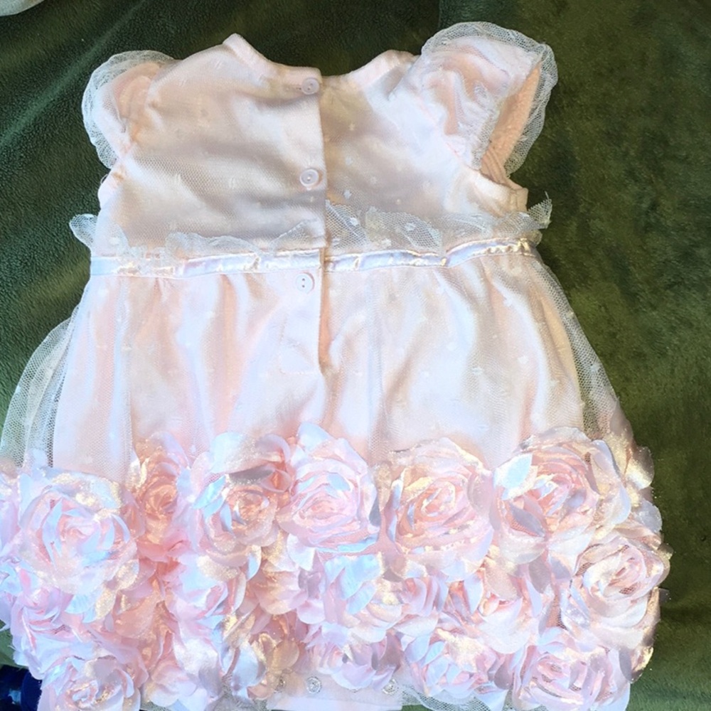Pink Baby dress, 6-9 Month, rosette petals, Soft,nylon,bottom snaps. washable. - Picture 7 of 11